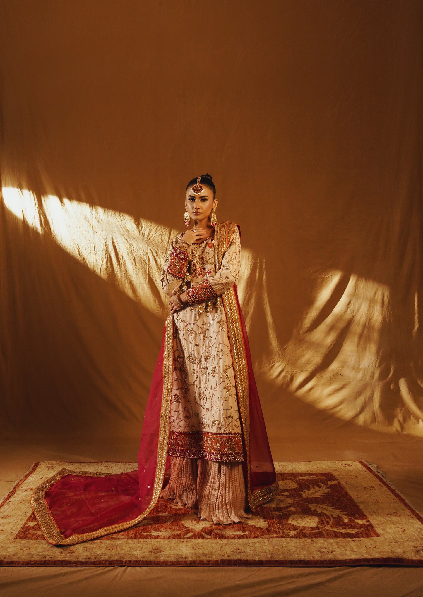 Gul e Minaar