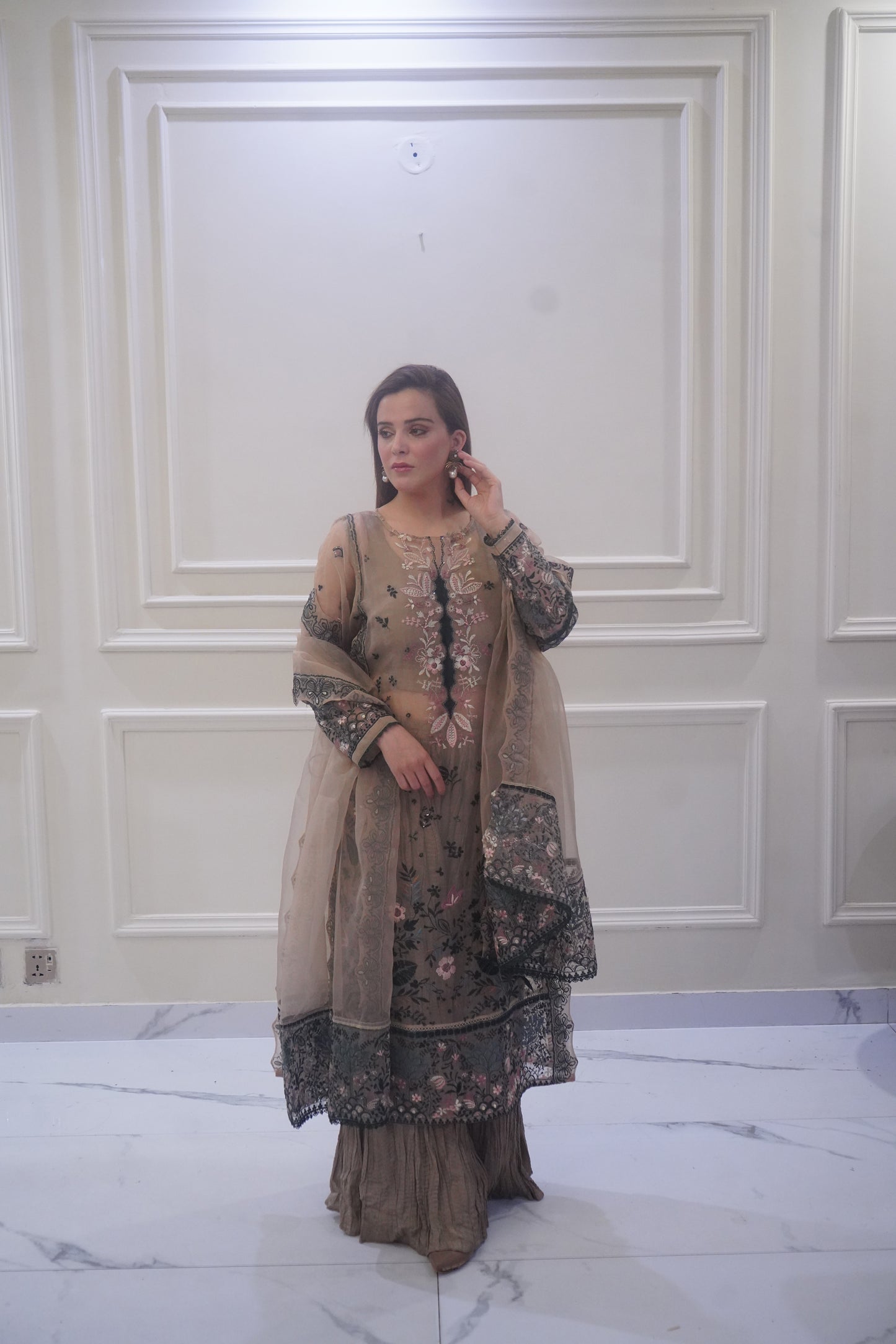 Taupe Charm