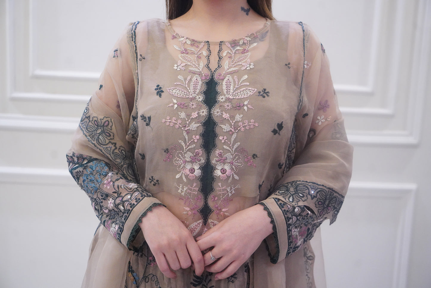 Taupe Charm