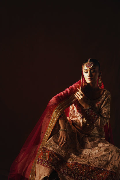 Gul e Minaar